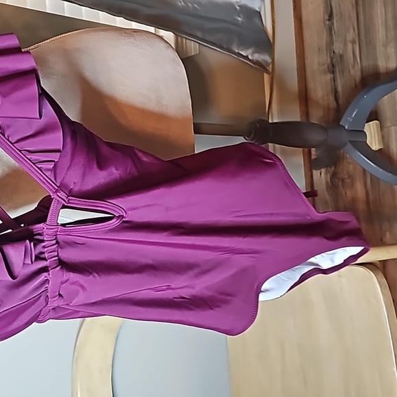 Swim Suit - Picture 6 of 11